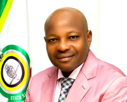 Media–security relations: DG DSS bags NUJ man of the Year award