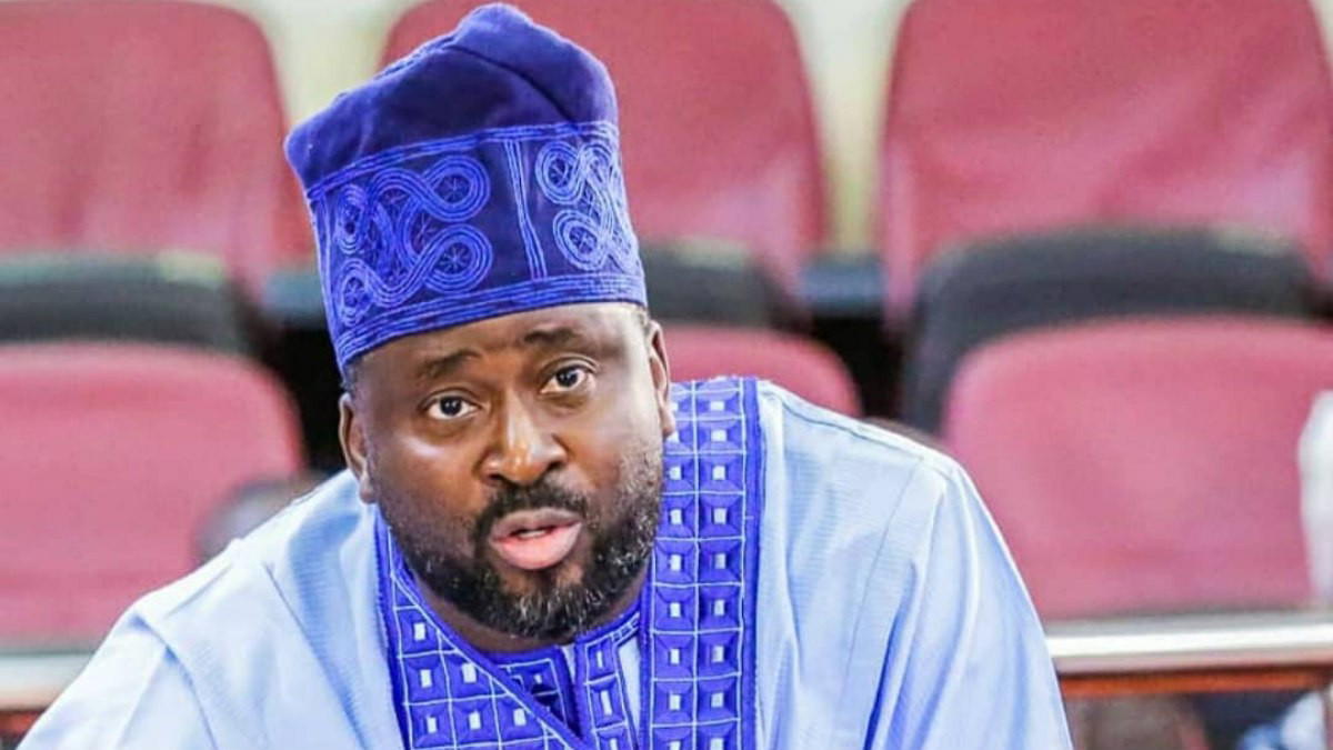 Desmond Elliot: “I’m a different kind of politician; I don’t steal money.”