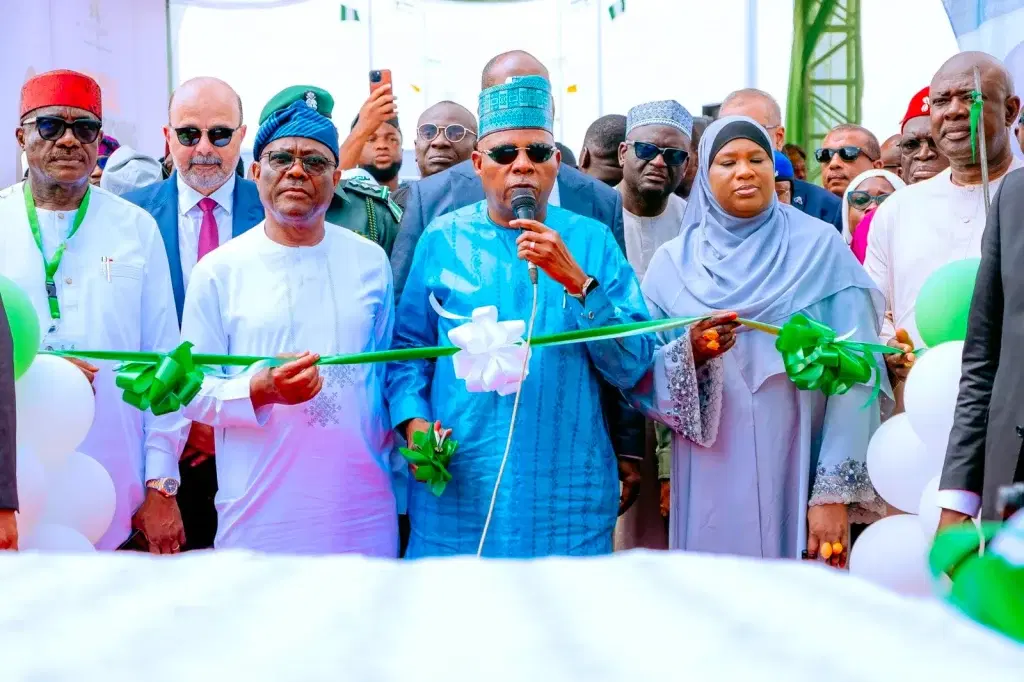 Tinubu urges FCT residents, business owners to pay tax, ground rent
