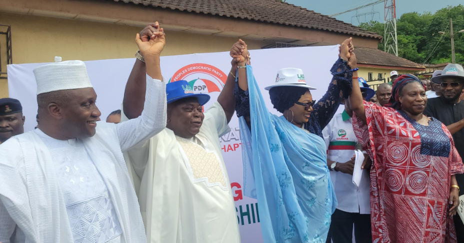 2027: Ogun PDP unveils Sowunmi-Kolapo as Adebutu’s running mate