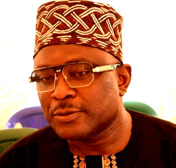 Economic empowerment: Bizman donates food items, building grant to 350 Ogun widows