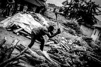 Everyday life in Vivian Osuagwu’s Labour Series