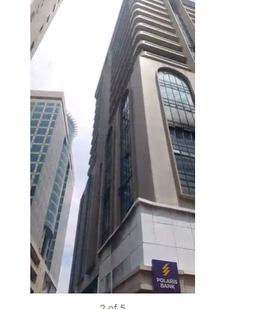 Fire engulfs Polaris Bank tower causing chaos on Lagos Island