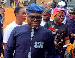 Salako support groups defect to APC, back Adeola ahead of 2027