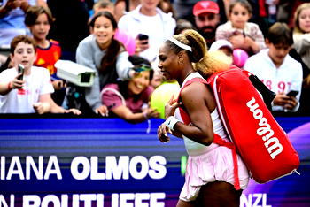 Serena Williams defeated in Berlin ahead of Wimbledon return