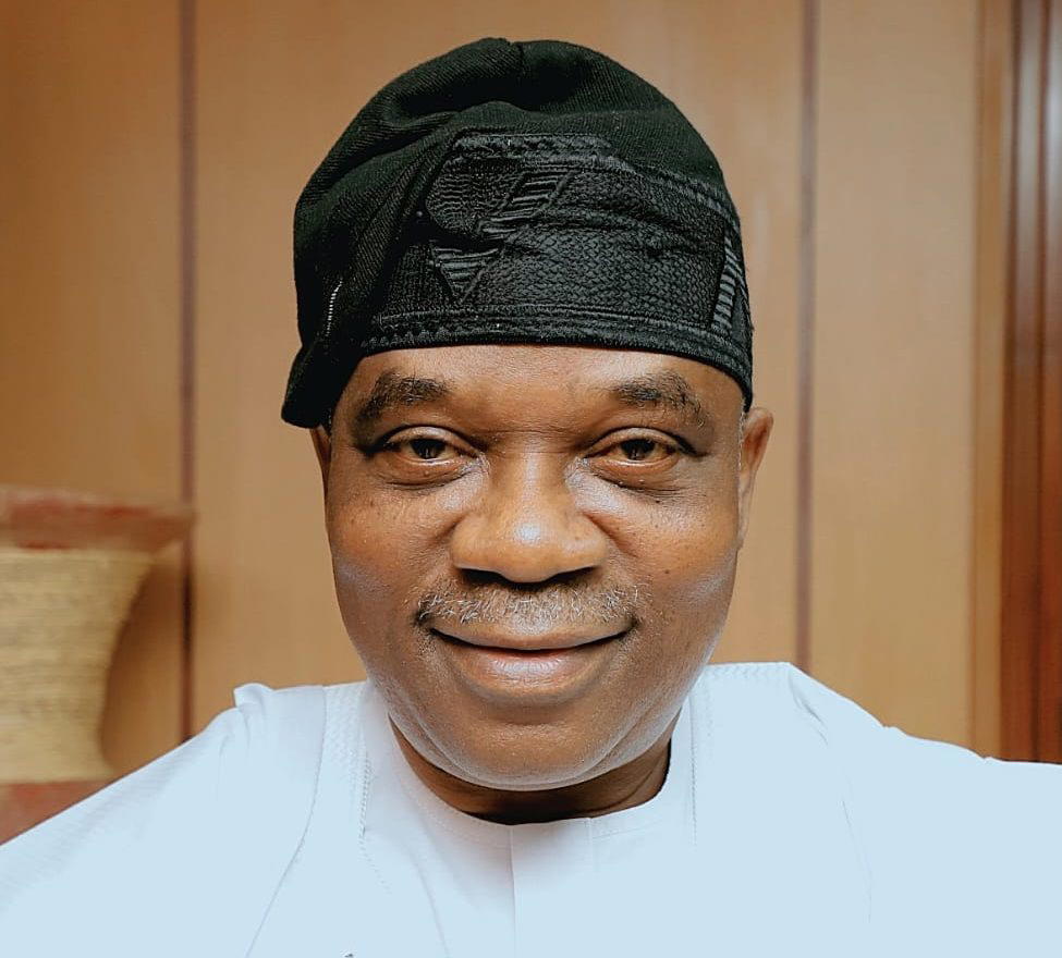 Sola Enikanolaiye