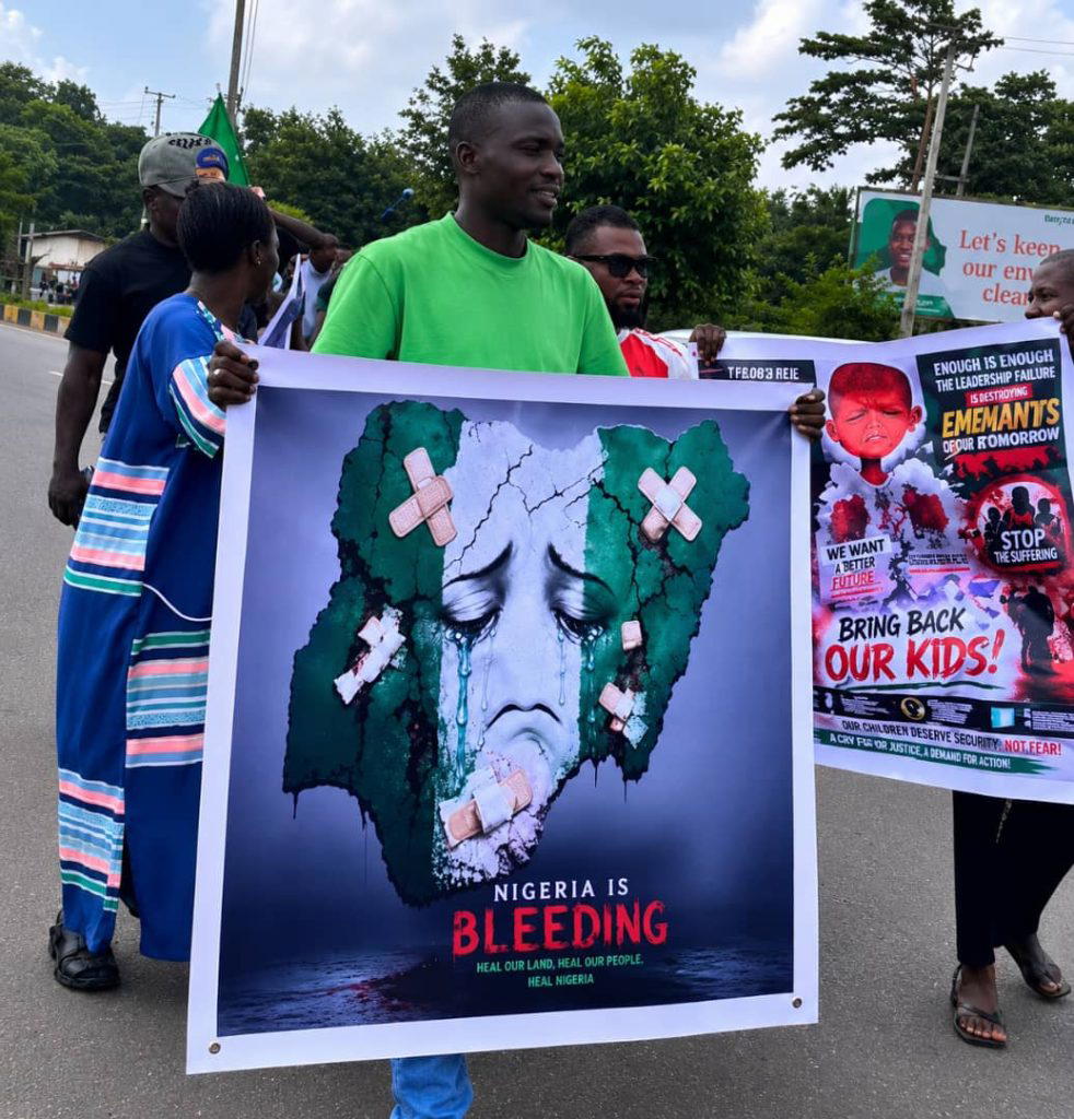 Insecurity: Ondo NUT stages rally over abduction of Oyo teachers, pupils