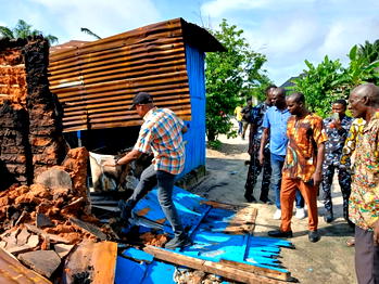 Houses razed as soldiers, police clash with Delta community youths