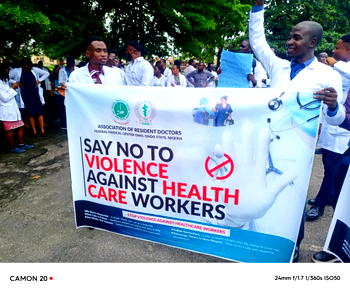 FMC Owo doctors protest repeated attacks on health workers