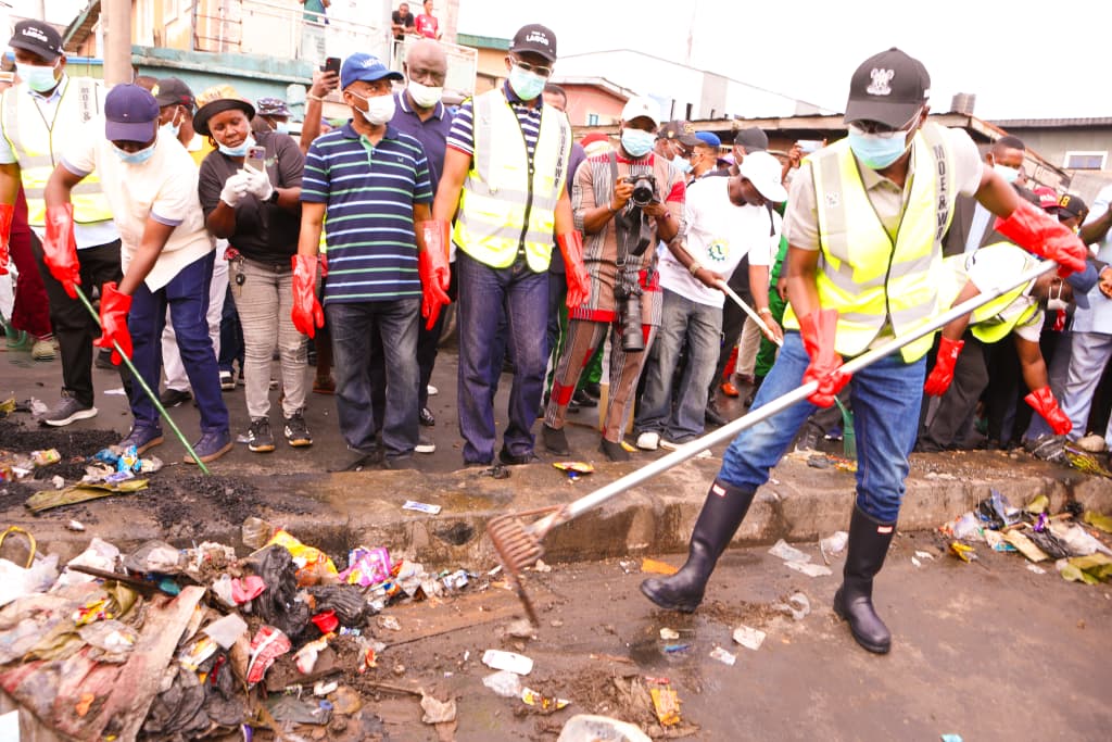 Sanwo-Olu launches initiative to tackle waste management issues in Lagos