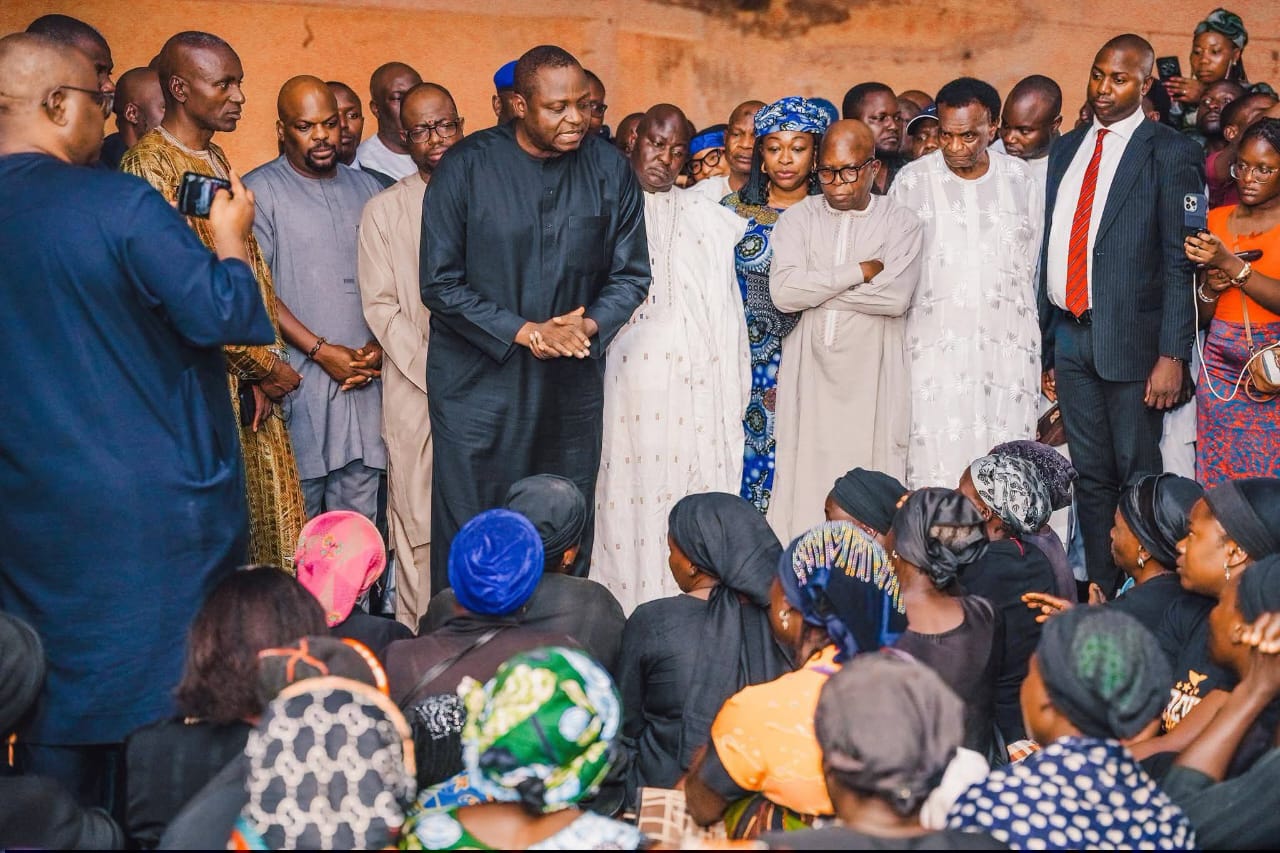 APC Chairman Yilwatda Visits Victims of the Bokkos Killings
