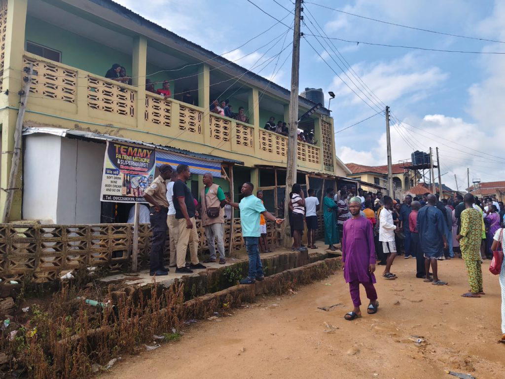 Fresh army recruits reportedly storm UNIOSUN hostels and attack students in Osun