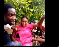 Video: Woman detained in Edo community after allegedly throwing 5-yr-old baby into river