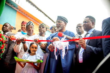Tinubu commissions Bensono’s 40,000-metric-tonne-per-day concentrate plant in Benue