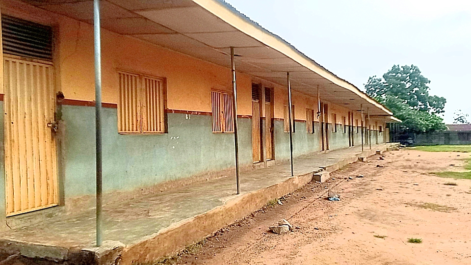 Photos: Oyo teachers comply with NUT order over abduction of colleagues, students
