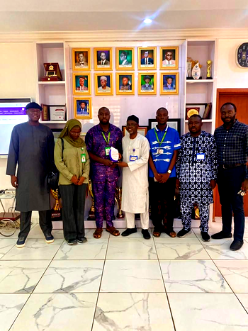UNILORIN student leader hosts African Union Simulation Summit, honours VC