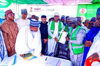 Food: 25,200 North-West farmers receive NADF’s 100,800 fertiliser bags