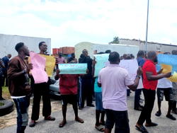 OML 42 workers protest in Warri, demand improved welfare, management changes
