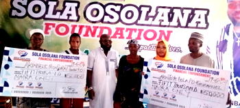 Foundation empowers widows, entrepreneurs with food items, cash grants
