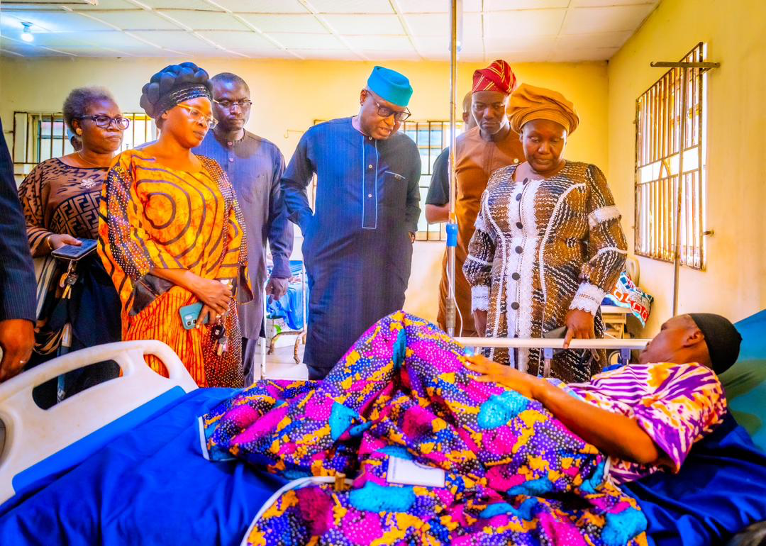 Oyebanji visits freed Ekiti kidnap victims, takes over medical bills