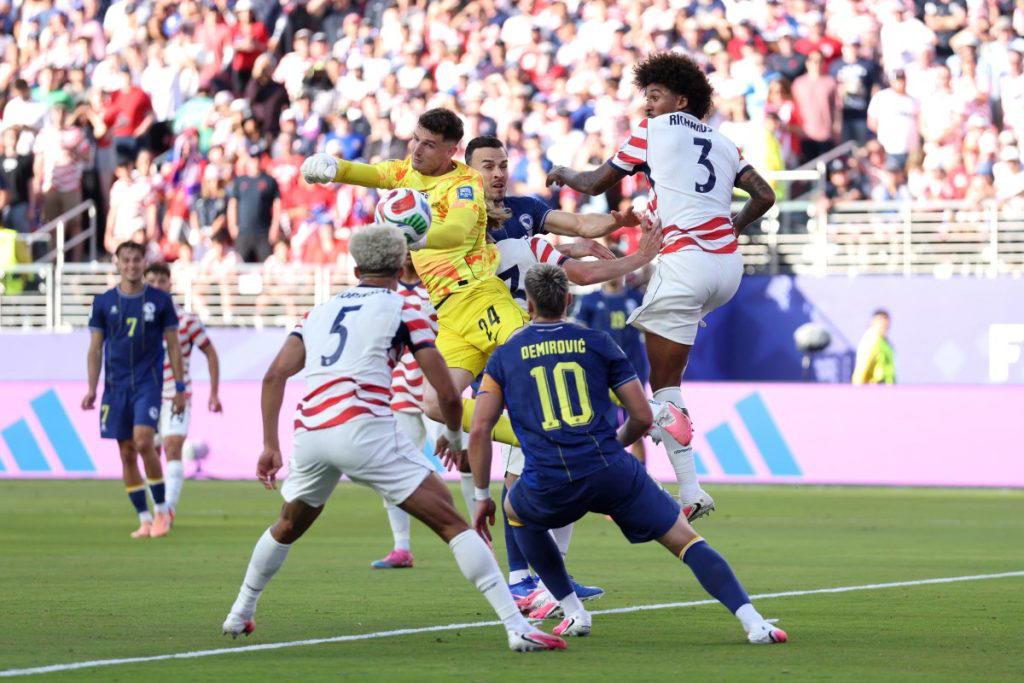Balogun scores and receives red card in US victory over Bosnia 2-0