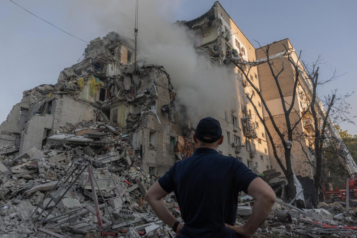 Death toll from Russia’s heaviest strike on Kyiv rises to 17