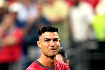 Carragher, Piers Morgan clash over Ronaldo defence