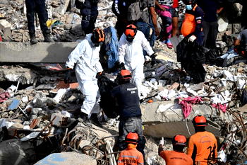 Venezuela earthquake death toll exceeds 5,000