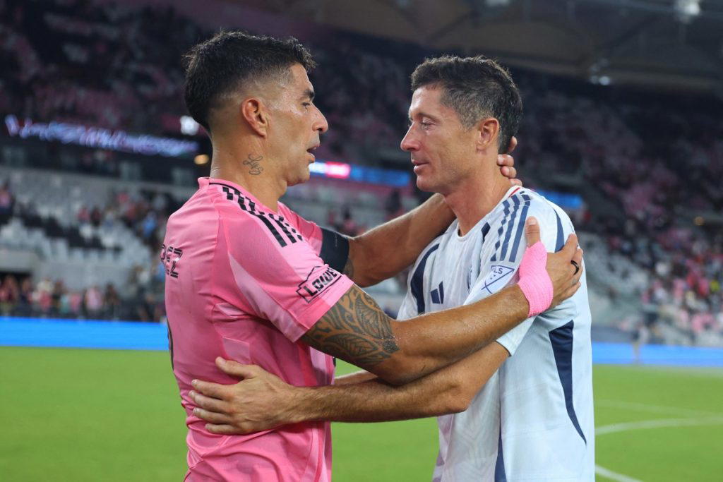Miami defeats Fire 3-2, overshadowing Lewandowski's MLS debut without Messi