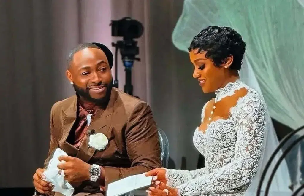Davido explains Chioma's role in managing his finances