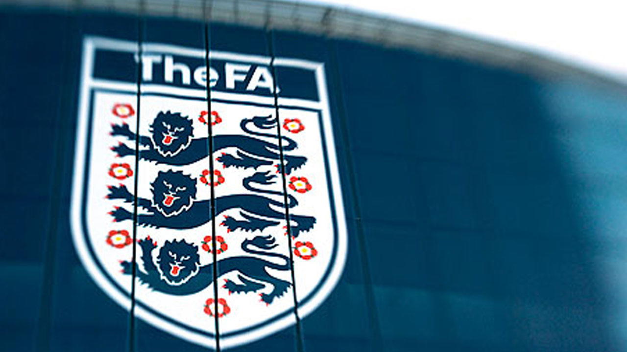 FA issues new rules on pitchside walls after ex-Arsenal player’s death