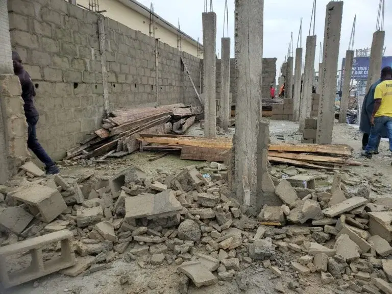 LASBCA partially demolishes illegal structures in Surulere