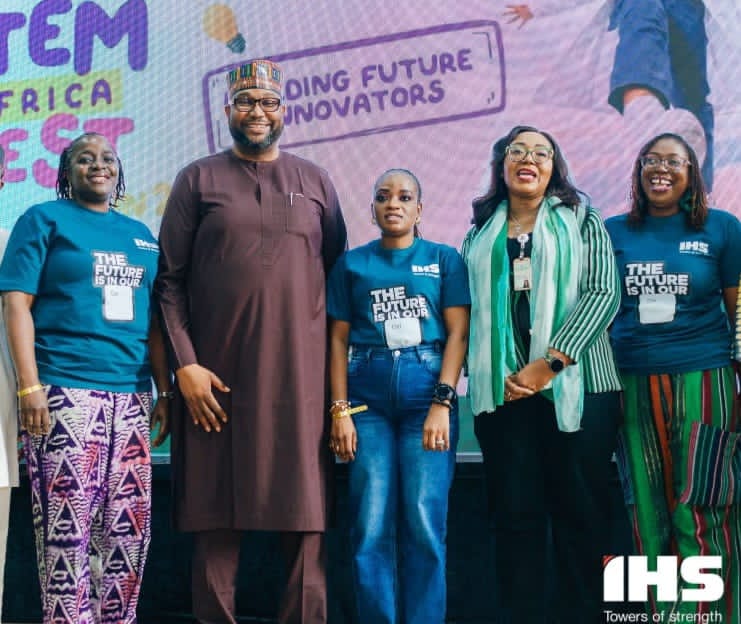 IHS Nigeria and STEM Africa support 700 students and 130 teachers in Ilorin