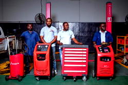 Auto service centre holds sensitisation rally for motorists