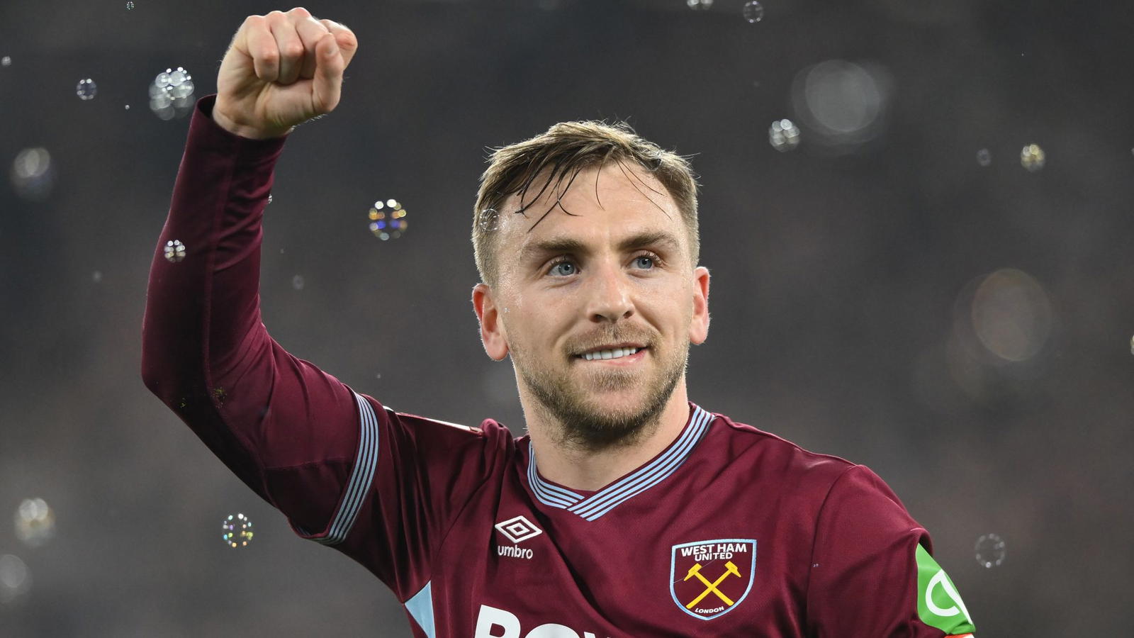 West Ham captain Bowen to stay despite relegation