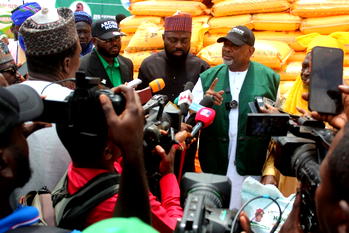 Food: FG flags off distribution of 100 million bags of fertilizer