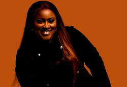 Every song is opportunity to tell a story — Singer, Margé 
