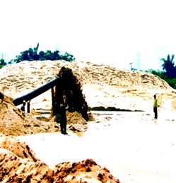 Environmental activist warns Delta of looming disaster over unchecked dredging