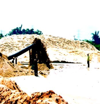 Environmental activist warns Delta of looming disaster over unchecked dredging