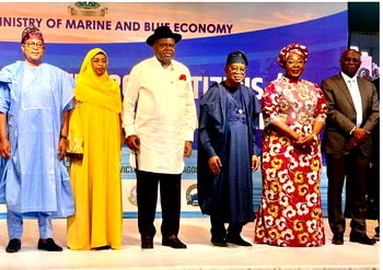 Blue economy potential: Oyetola shops for state, private sector collaboration