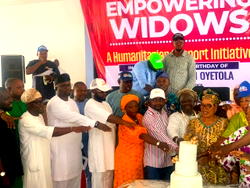 Oyetola’s son donates N15m to 300 widows, elderly in Osun