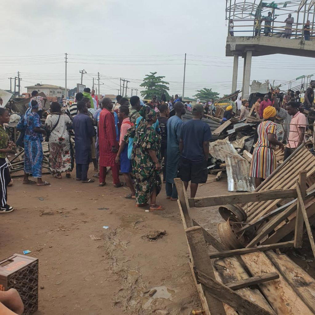 Traders lament ‘overnight’ demolition of Mowe/Ofada market, seek Ogun govt’s intervention