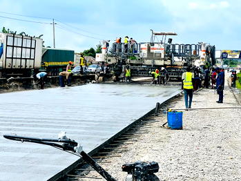 Contractor resumes work on Ife-Ilesa road after meeting minister’s directives