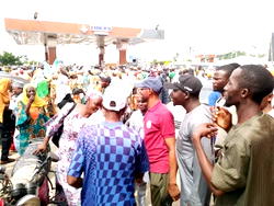 Kwara APC holds unity rally ahead of 2027 general elections