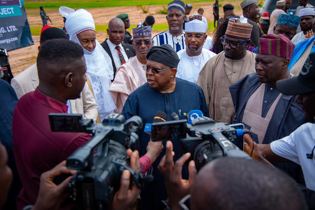 REA performs groundbreaking of 42 mini‐grids, solar power projects in Kebbi, Adamawa