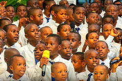 Adeboye urges students to pursue excellence, prays against school kidnappings