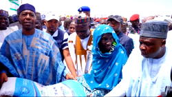 Zulum launches 50% subsidised fertiliser scheme, free farm inputs for 120,000 Borno farmers