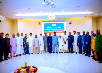 Aiyedatiwa meets APC leaders to mend fences after primaries