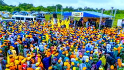 Osun 2026: 500 APC, ADC members defect to Accord Party as Egbedore backs Adeleke