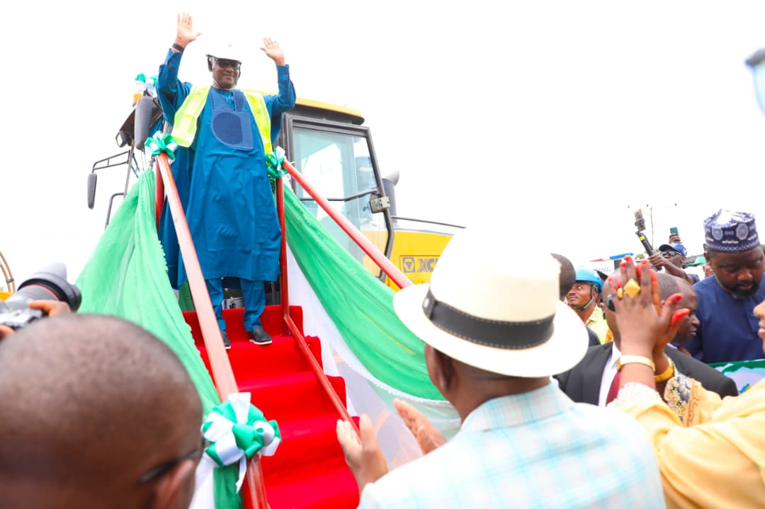 Tinubu flags off Tunga Madaki-Zuba road, links satellite towns to Abuja-Kaduna highway